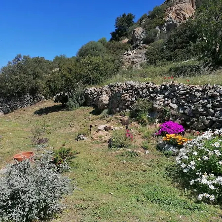 Tre Castelli Bed & Breakfast *