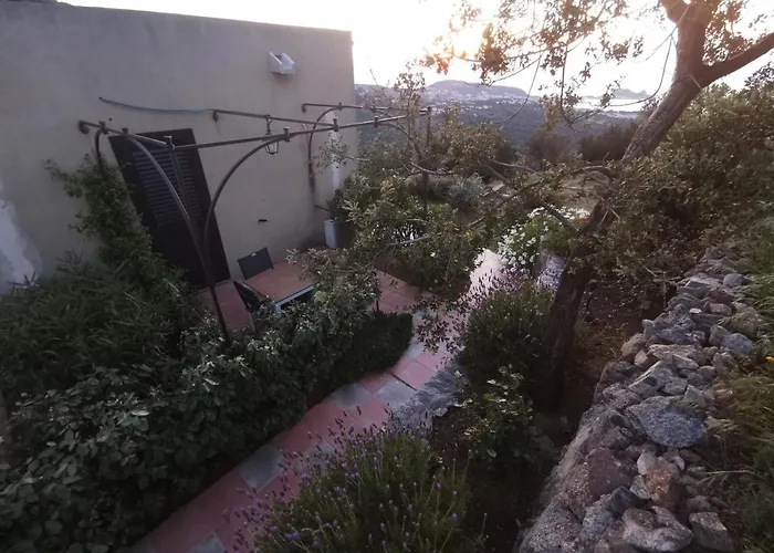 Tre Castelli Bed & Breakfast 3*