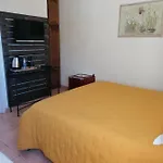 Oda ve Kahvaltı Tre Castelli 3*