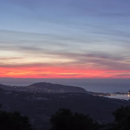 Tre Castelli Frühstückspension 3*