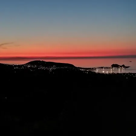 Tre Castelli Alojamento de Acomodação e Pequeno-almoço