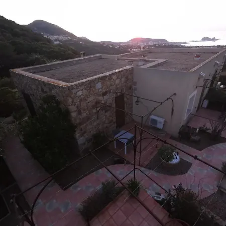 Frühstückspension Tre Castelli 3*