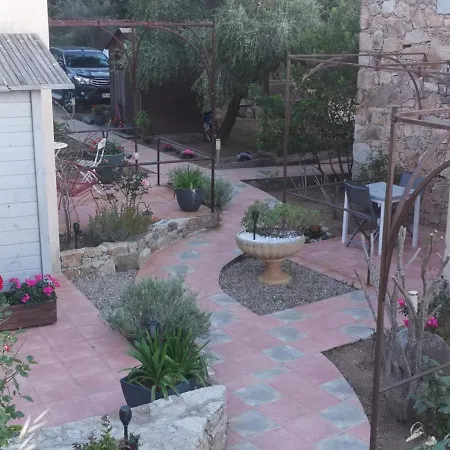 Tre Castelli Monticello