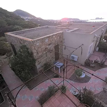 Tre Castelli Bed & Breakfast