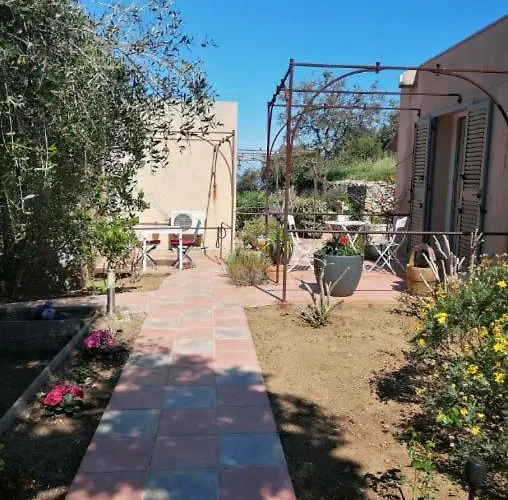 Bed & Breakfast Tre Castelli