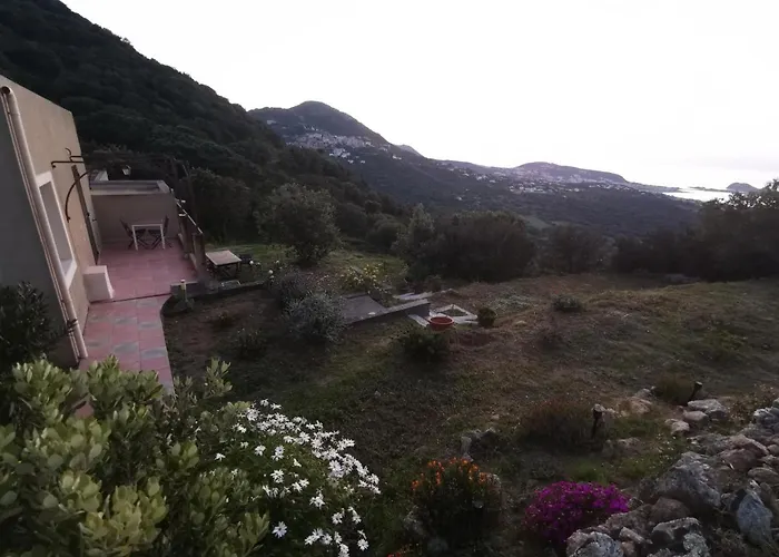 Tre Castelli Bed & Breakfast 3*