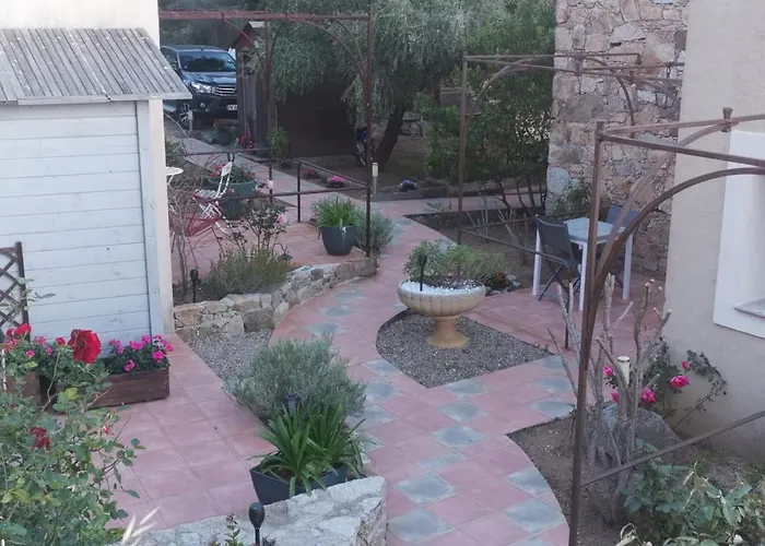 Tre Castelli Monticello