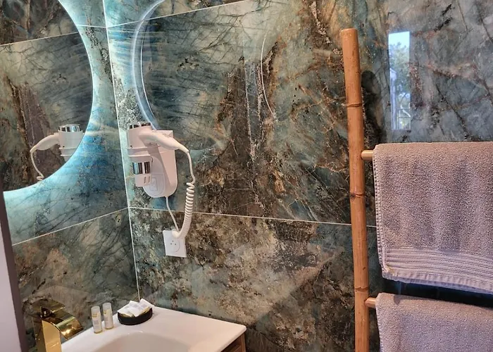 Bed & Breakfast Tre Castelli 3*